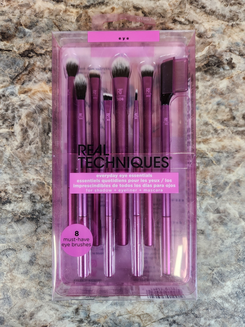 Real Techniques Everyday Eye Essentials 8 Eye Brushes Set Purple Synthetic Fiber